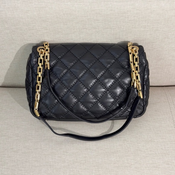 CHANEL Black Lambskin Quilted Bag GHW - Picture 11 of 17